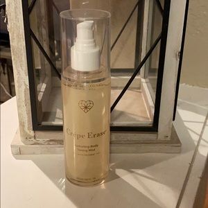 Hydrating body toning mist